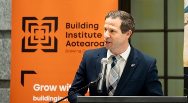 Hon Chris Penk 1